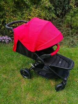 Britax B-Motion 4 – krásný stav kočárku + kompletní výbava