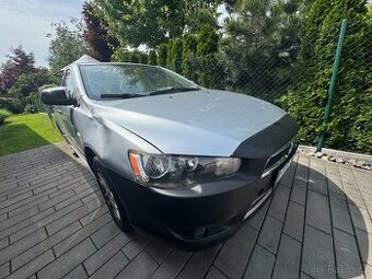 Mitsubishi Lancer 1.5 - 1