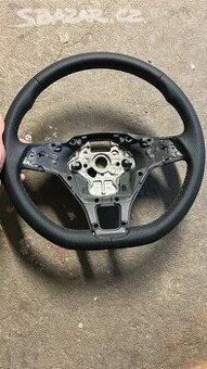 Nové renovovaný volant vw Passat B8