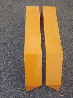 Nástavce blatníků Zetor 5211-7745.....