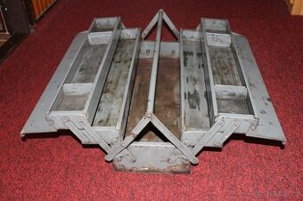 Kufr na nářadí - kovový