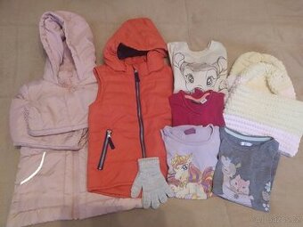 Mix dívčího oblečení 110/116
