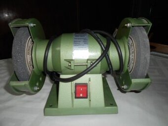 dvoukotoučová bruska