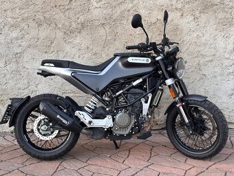 Husqvarna Svartpilen 125 2022, najeto 11000km