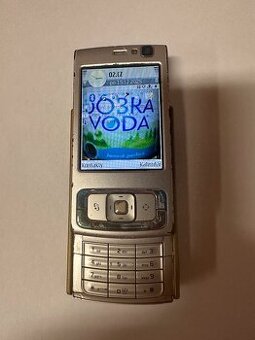 NOKIA N95 plně funkční s originální baterií a nabíječkou