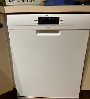 AEG favorit myčka nádobí 15sad, automatické otvírání