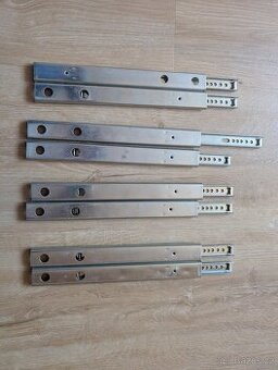 🎒 Výsuvy na zásuvky – balení 8 ks za 120 Kč 🎒