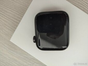 Prodám hodinky Apple Watch SE