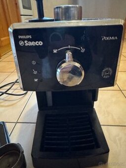 Kávovar - pressovač