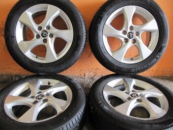Alu Toyota + 215/60/17