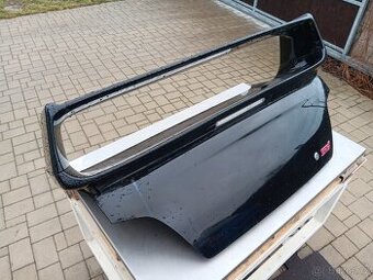 kridlo subaru impreza wrx sti GD jdm original cerna barva