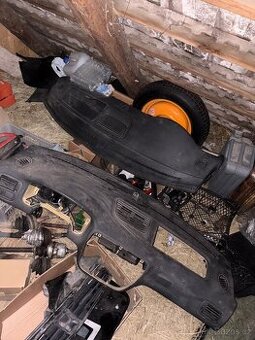 prodám spoustu ruznych nahradnich dilu na hondu civic  6g