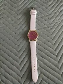 Nové dámské hodinky