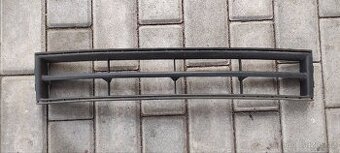 Mřížka předního nárazníku Škoda Fabia 1