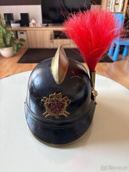 Hasičská helma