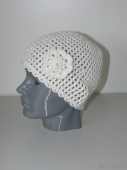 Dětská háčkovaná čepice