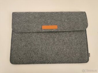 #M058 Plstené puzdro na notebook 15–16 sivé