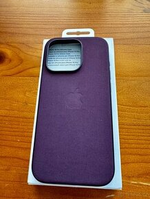 Kryt Finewoven s Magsafe na iPhone 15 pro - morušově rudý