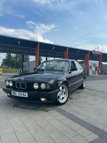 BMW 524TD (E34) - 1