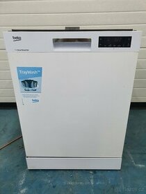 Myčka Beko DFN26220W A++