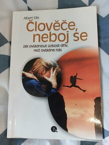 Prodám knihy - cena dohodou