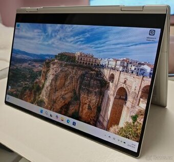 Samsung Galaxy Book OLED dotykový