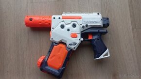 Nerf Super Soaker - 1