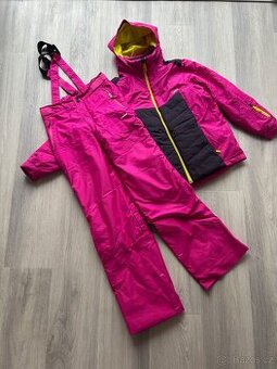 Lyžařská bunda a kalhoty