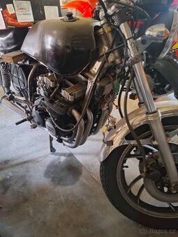 Yamaha xj - 1