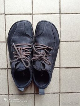 Vivobarefoot - 1