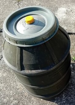 plastový barel 220 litrů