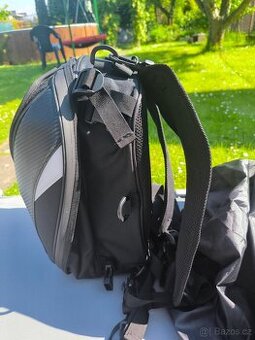 Motobatoh 2v1 na záda i na sedlo
