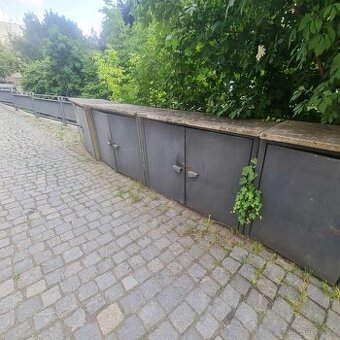 Betonový přístřešek na popelnice - 8 ks
