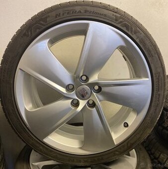 5x100 R17 7J ET46 Originál Seat + 215/40 R17 Nexen (2023)