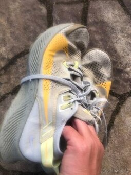 Nike pegasus 40,5