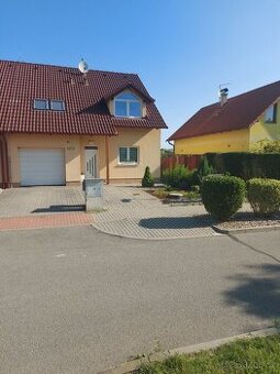 Prodej rodinného domu 170 m², pozemek 550 m² Pohořelice