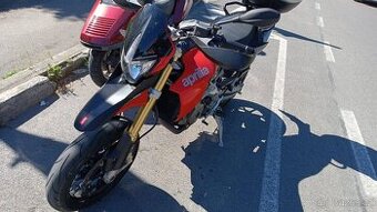 Aprilia Dorsoduro 750 (2011)