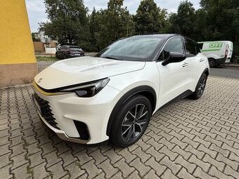 Lexus LBX NG24 1,5 Hybrid (odpočet dph možný)