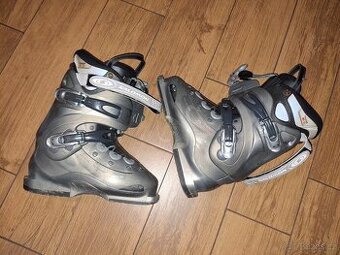 Lyžařské boty Salamon