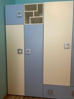 Prodám 2 x skříň LABYRINT LA1 + LABYRINT LA2