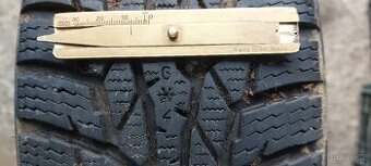 Zimní pneu 165/70R14 Nokian (50)