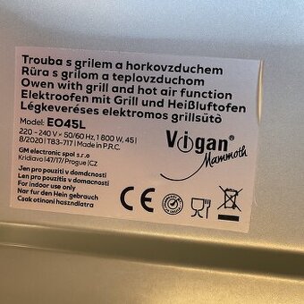 Elektrická pečicí trouba Vigan EO45L