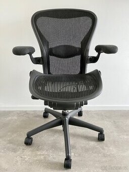 Kancelářská židle Herman Miller Aeron