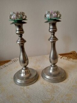 2 párové pozdně barokní svícny - cín