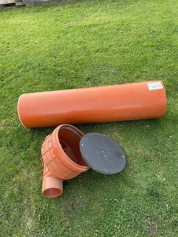 Kanalizační šachta