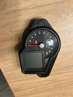 Aprilia rsv1000r budiky - 1