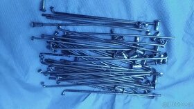 Yuki GY 2 , dráty zadního kola