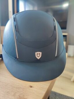 Více věcí k prodeji - 1