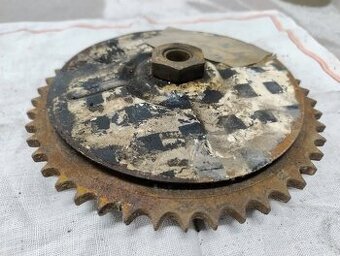 ROZETA ZADNÍHO KOLA JAWA/ČZ