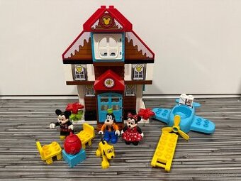 LEGO® DUPLO® 10889 Mickeyho prázdninový dům